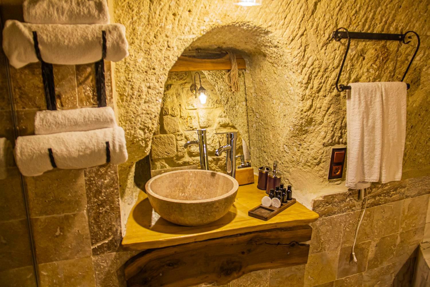 Junior Ottoman Cave Bed & Breakfast Ürgüp Exterior foto