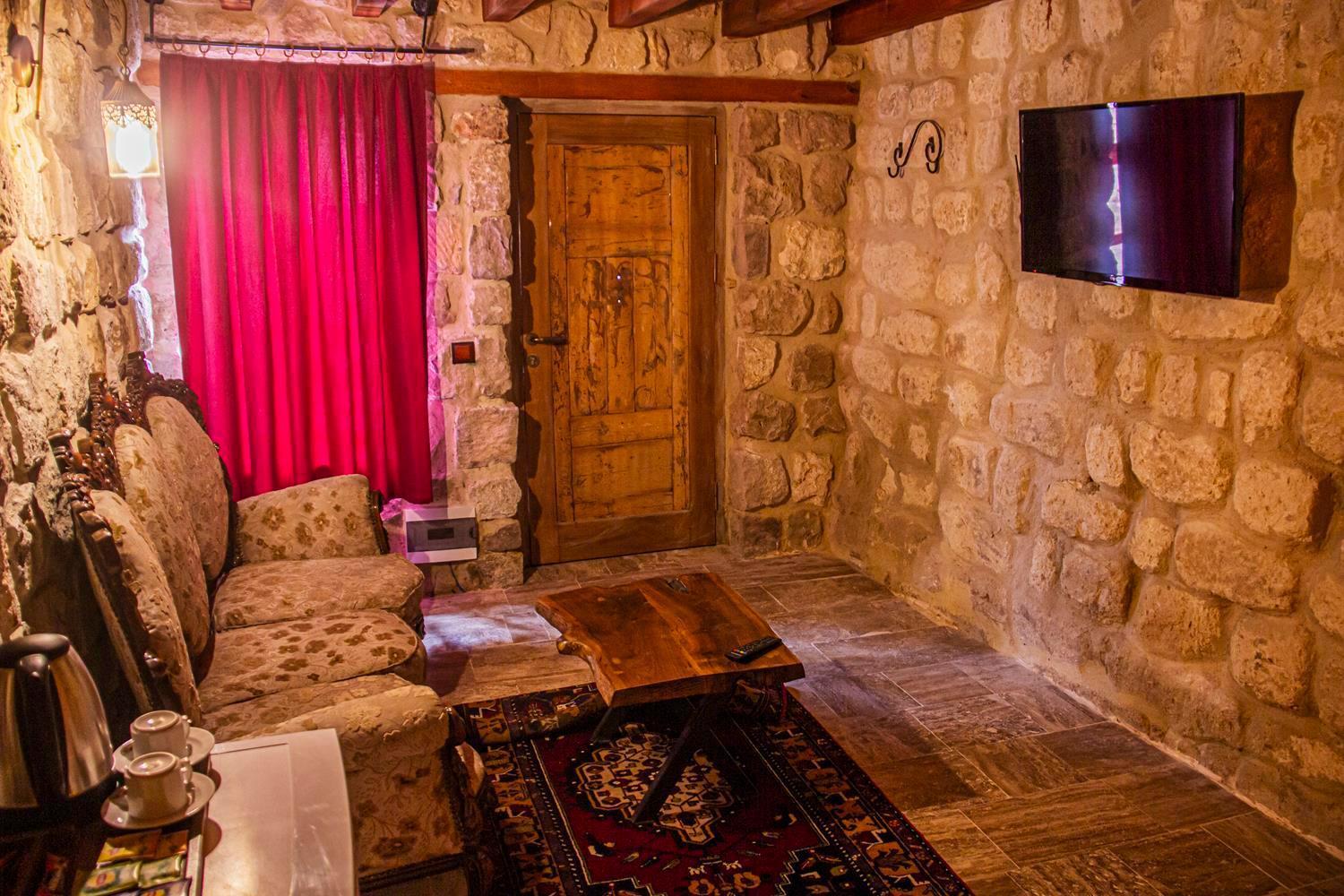 Junior Ottoman Cave Bed & Breakfast Ürgüp Exterior foto